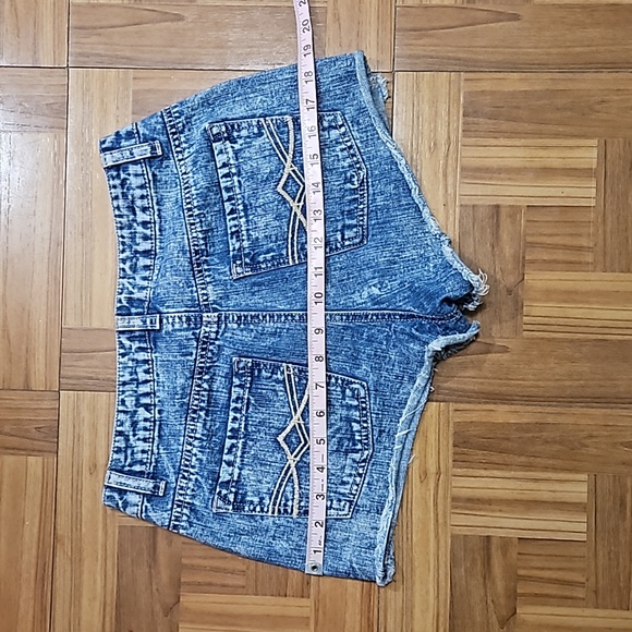 MUDD shorts - Picture 10 of 10